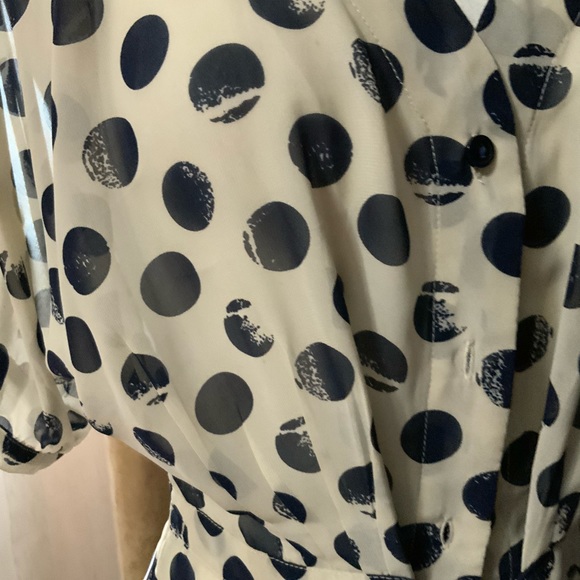 Ladies Blouse with Polka Dots - Picture 2 of 7